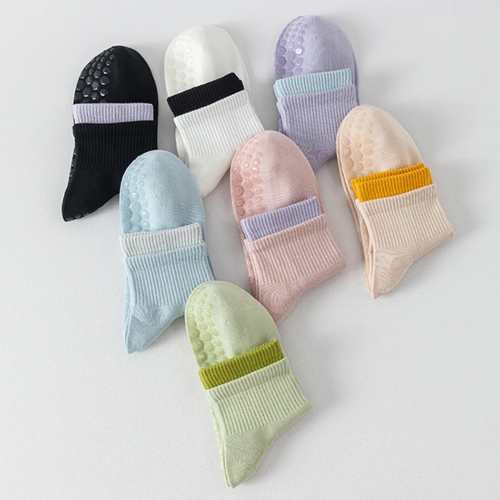 Pilates yoga socks contrast colors S0029