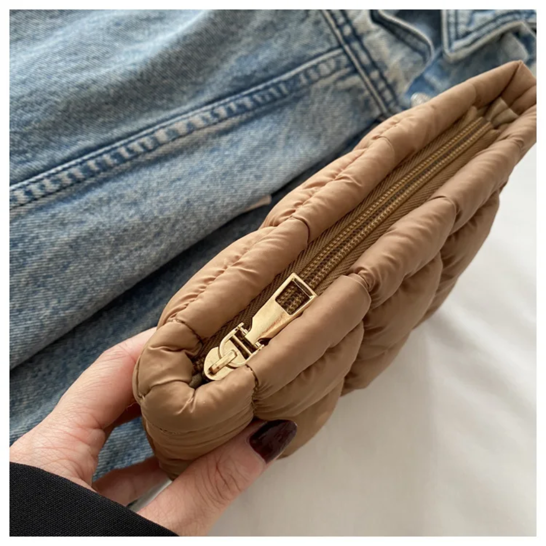 Small Puffy pouch p001