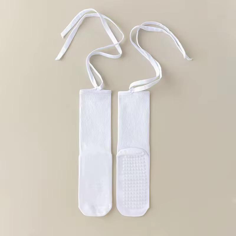 Yoga socks with ribbon ys005