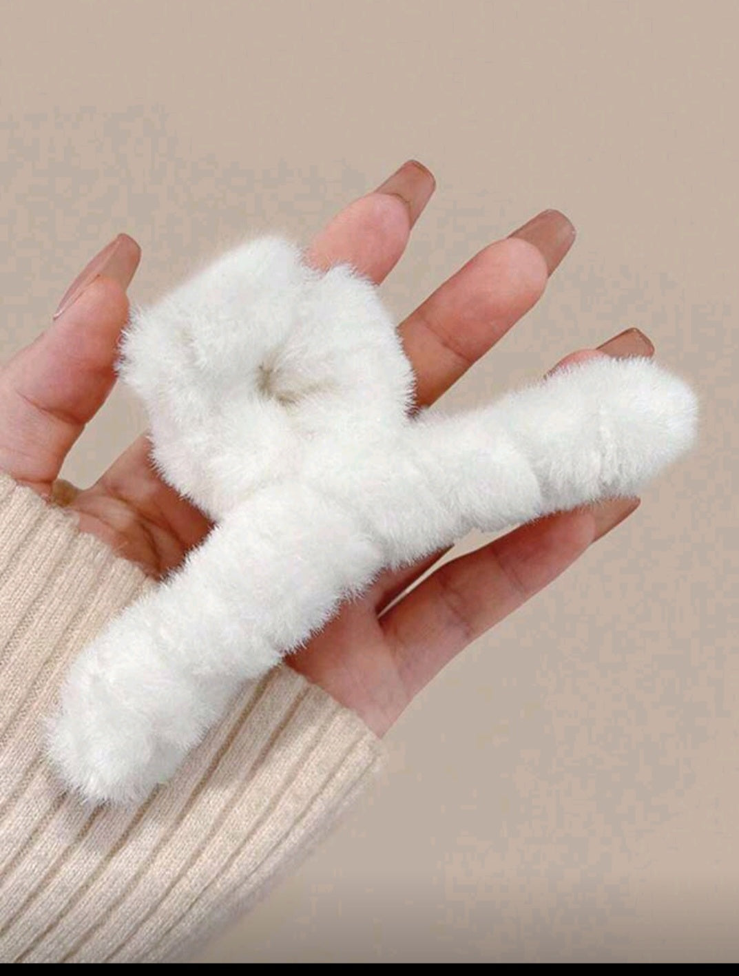 Plush hair clip clip001