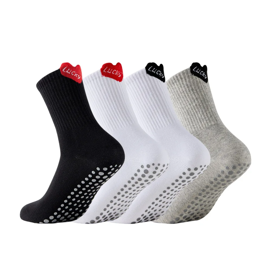 Heart shaped long socks pilates S0026