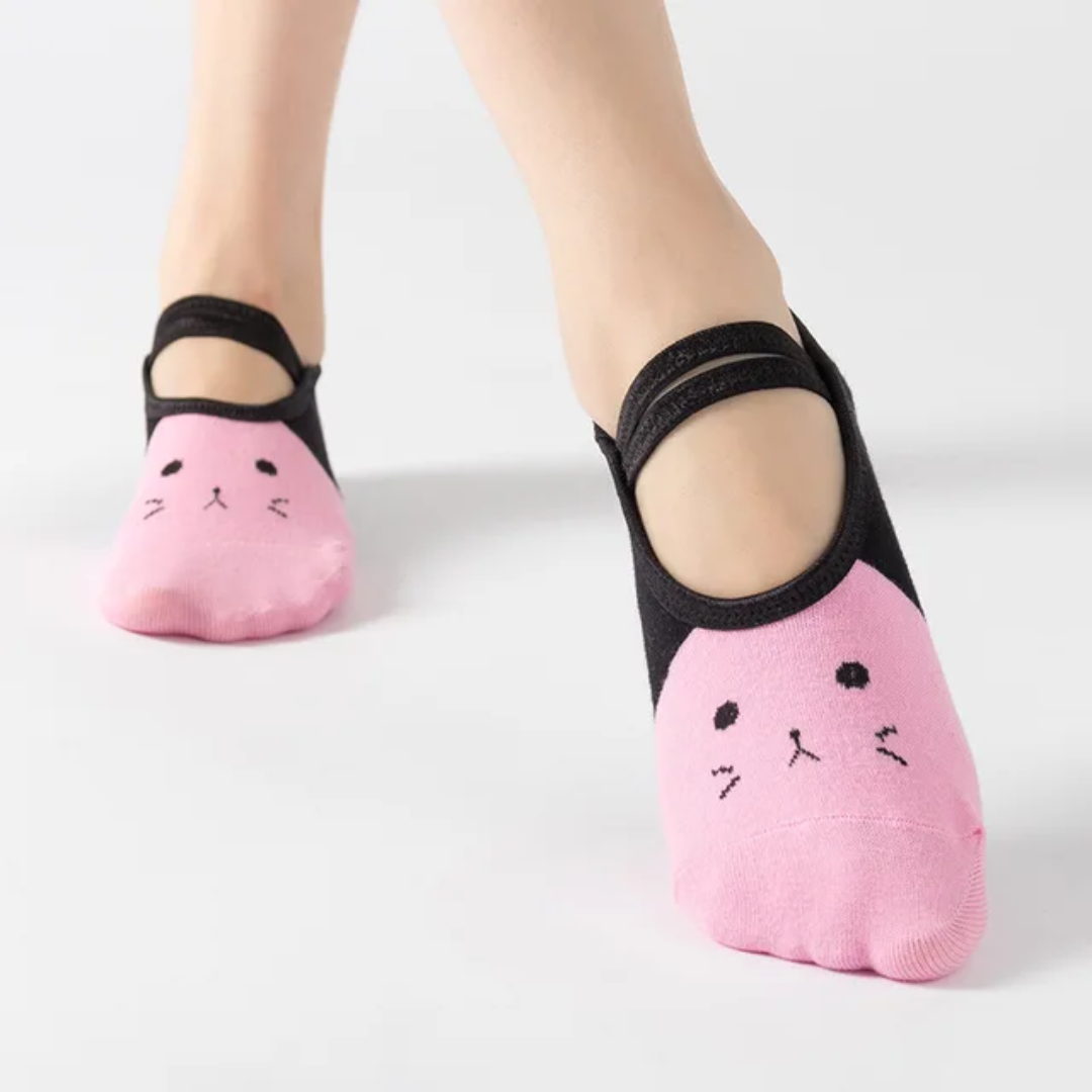 Pilates cat socksS0031