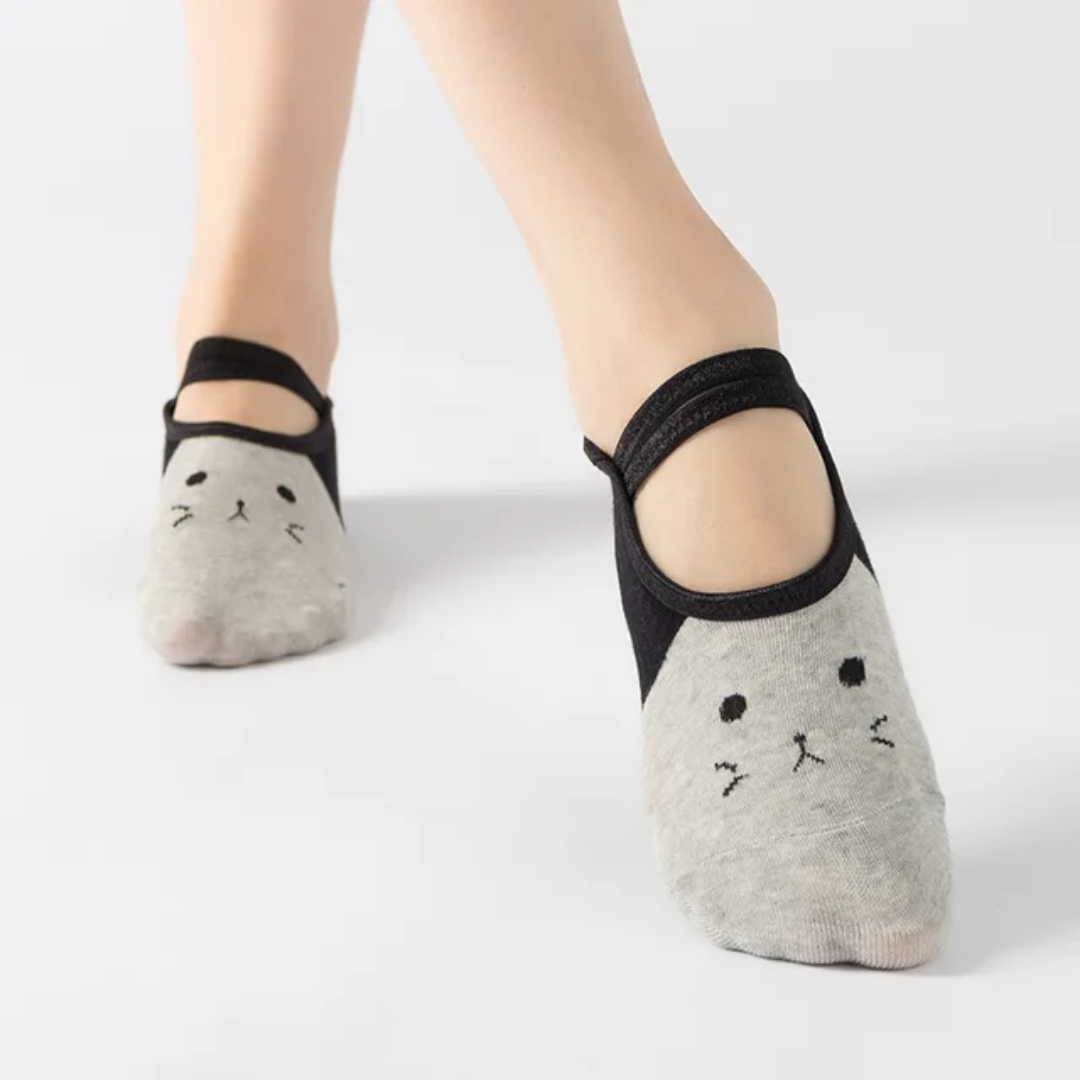 Pilates cat socksS0031