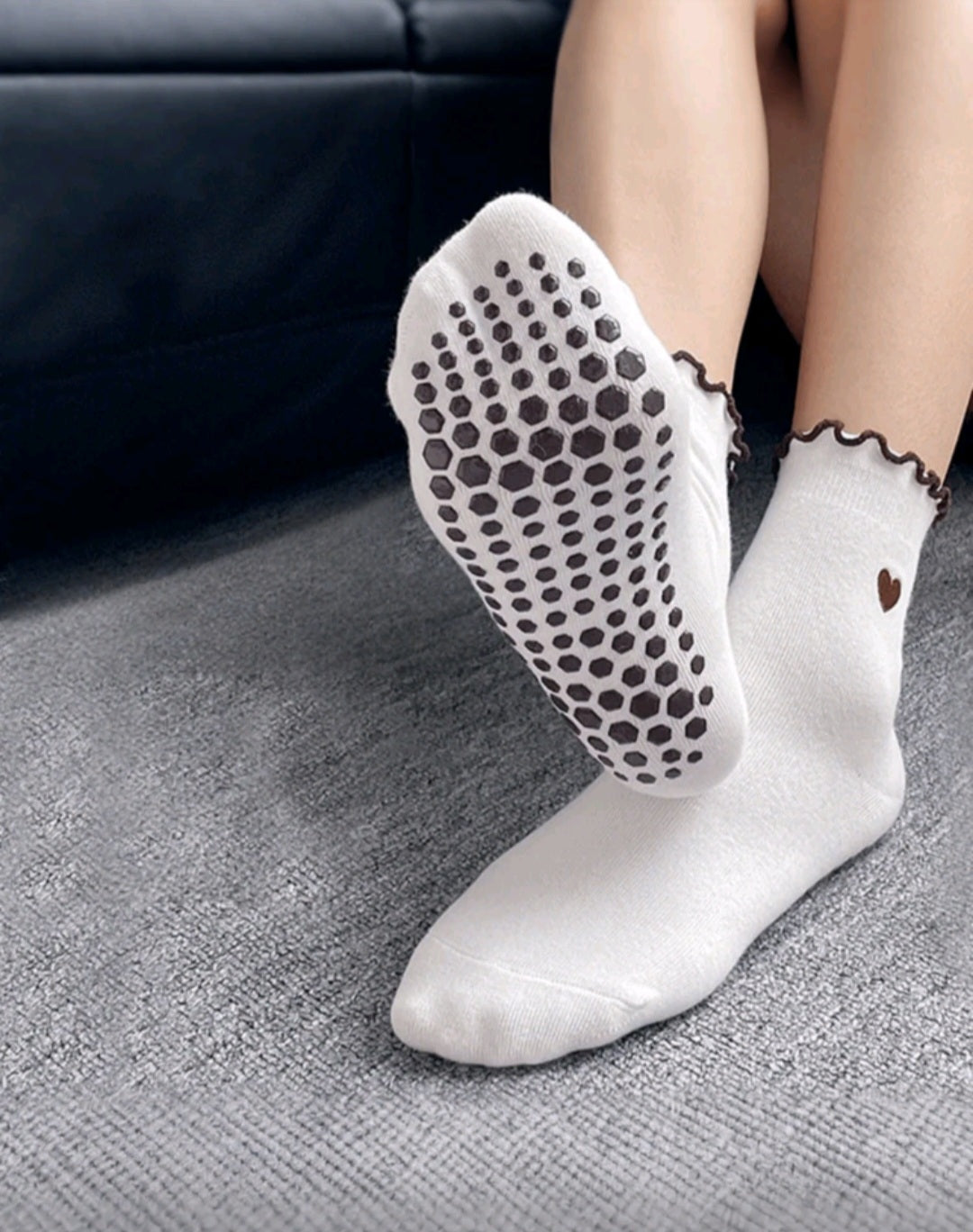 Pilates socks ,heart embroidery lace sport socks - ys006